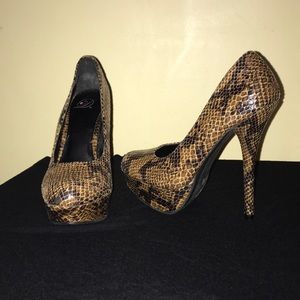 New snake skin heels